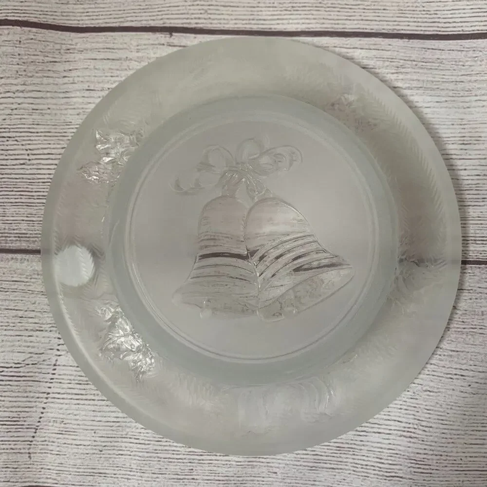 Vintage Celebrations Crystal Clear Frosted Plate Season Greetings Candle Dish 8